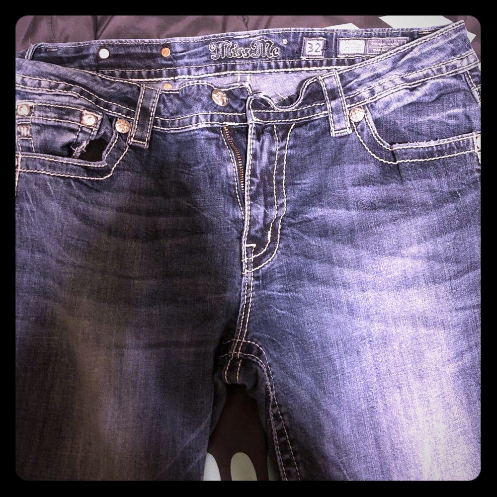 Miss Me Skinny so 32 inseam 31
